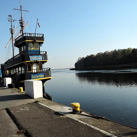 In Near The בית נופש